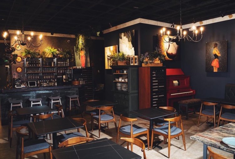 Café-Boutique PIANO Now Open in Winter Park's Hannibal Square