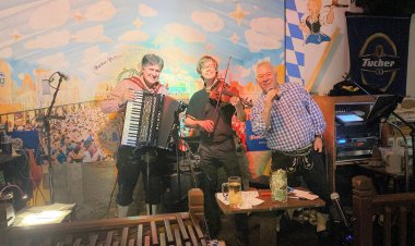 Jimmy, Johnny and Eckhard Polka Their Way Into 2021 at Hollerbach's Willow Tree Cafe