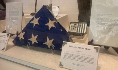 Disney at 50: Nixon and the Hall of Presidents